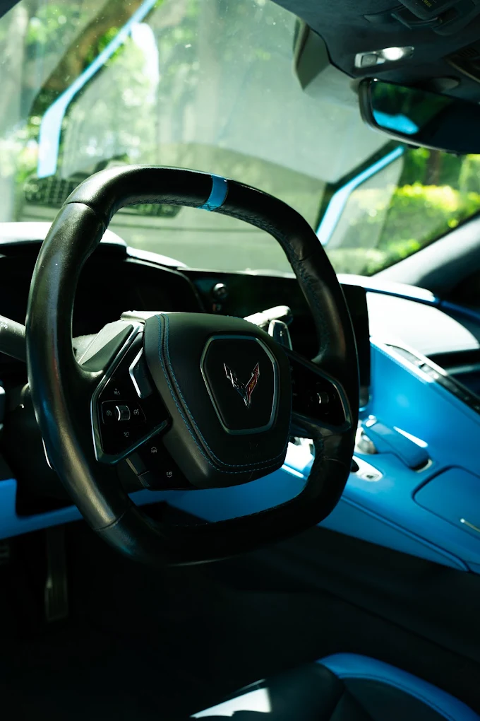 Chevrolet Corvette C8 steering wheel detail