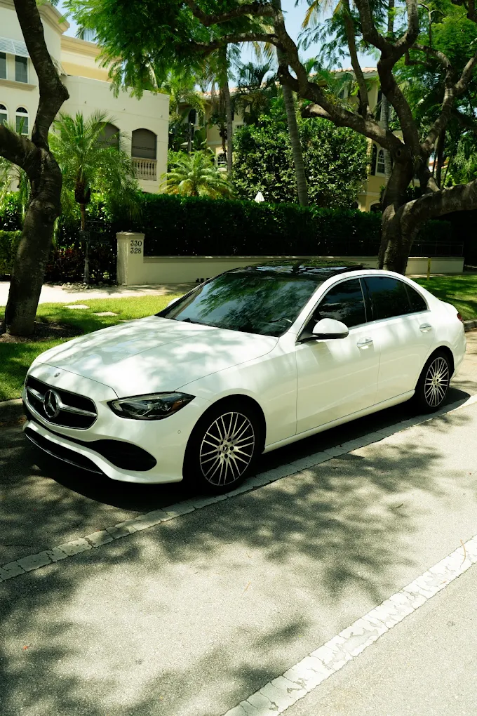2024 Mercedes-Benz C300 4MATIC